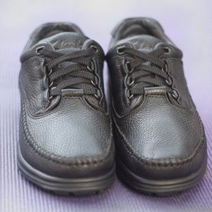 Clarks men dress shoe